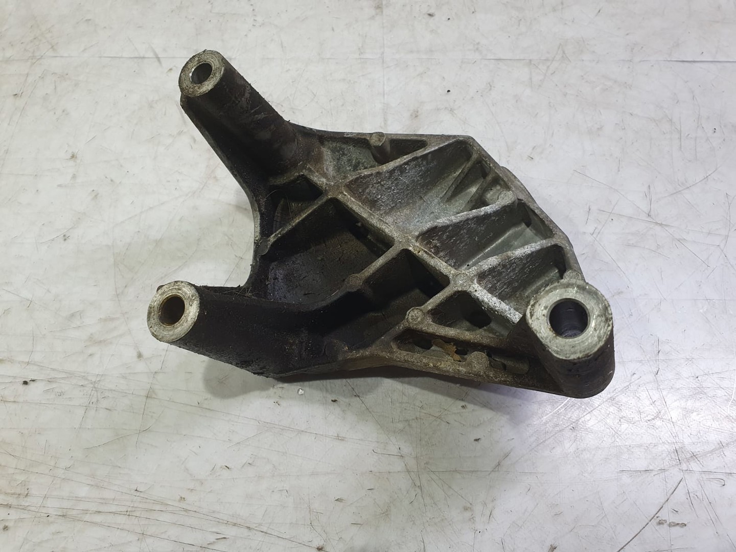 Suport motor 13226751 Opel Meriva 2 (2010 - 2014)