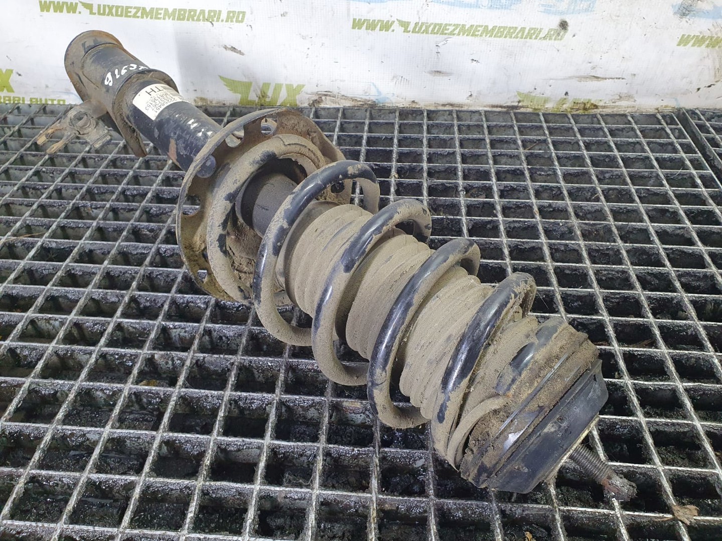 Amortizor cu arc stanga fata 22258451 Opel Meriva 2 (2010 - 2014)