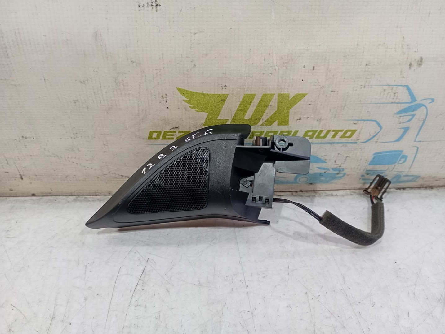 Boxa difuzor 1k9837973 1k0035411c Volkswagen Golf 6 (2008 - 2015)
