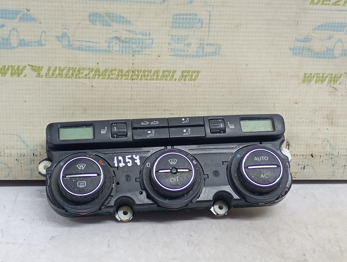 Panou clima ac 3C0907044DM Volkswagen Passat B6 (2005 - 2010)