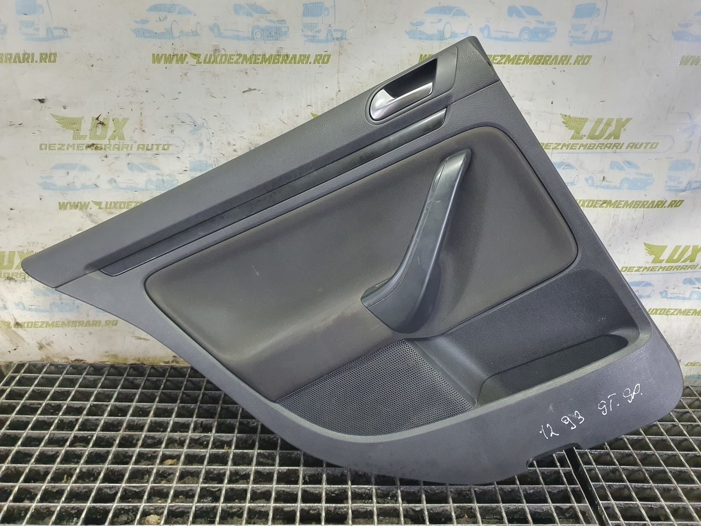 Fata usa stanga spate Volkswagen Golf 6 (2008 - 2015)