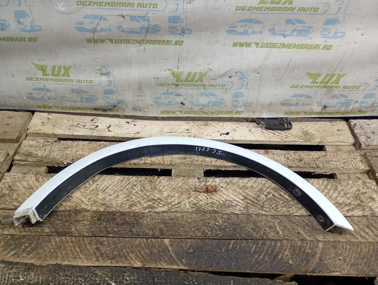 Overfender stanga spate CV4J-S286D03-ABW Ford Kuga 2 (2013 - 2020)