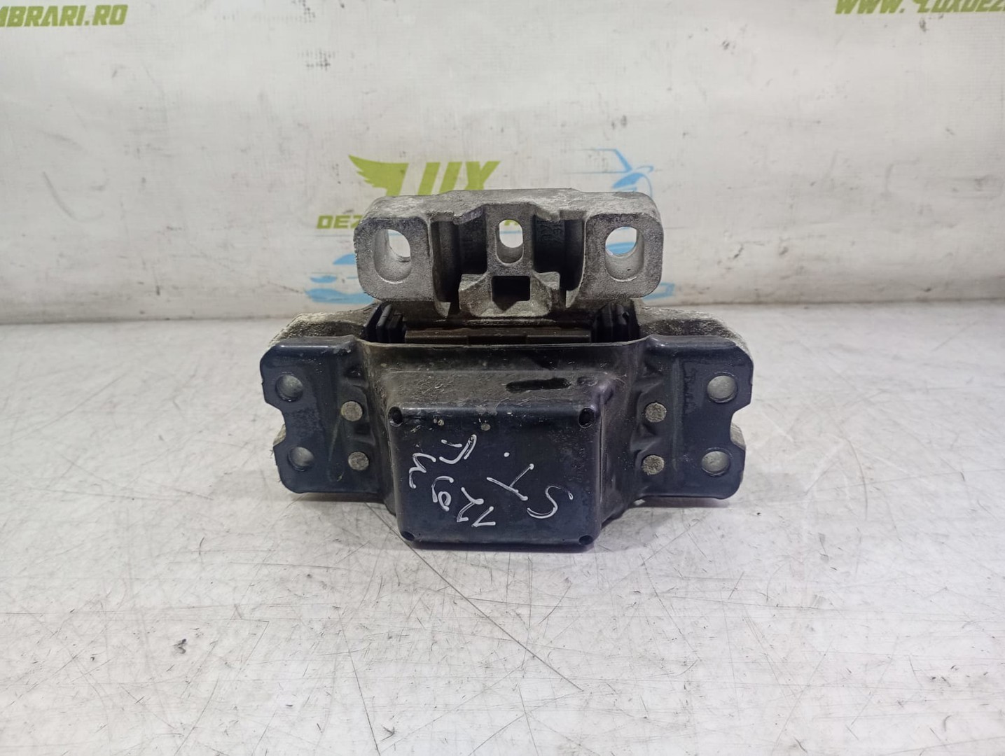 Suport motor 1k0199555 Volkswagen Golf 6 (2008 - 2015)