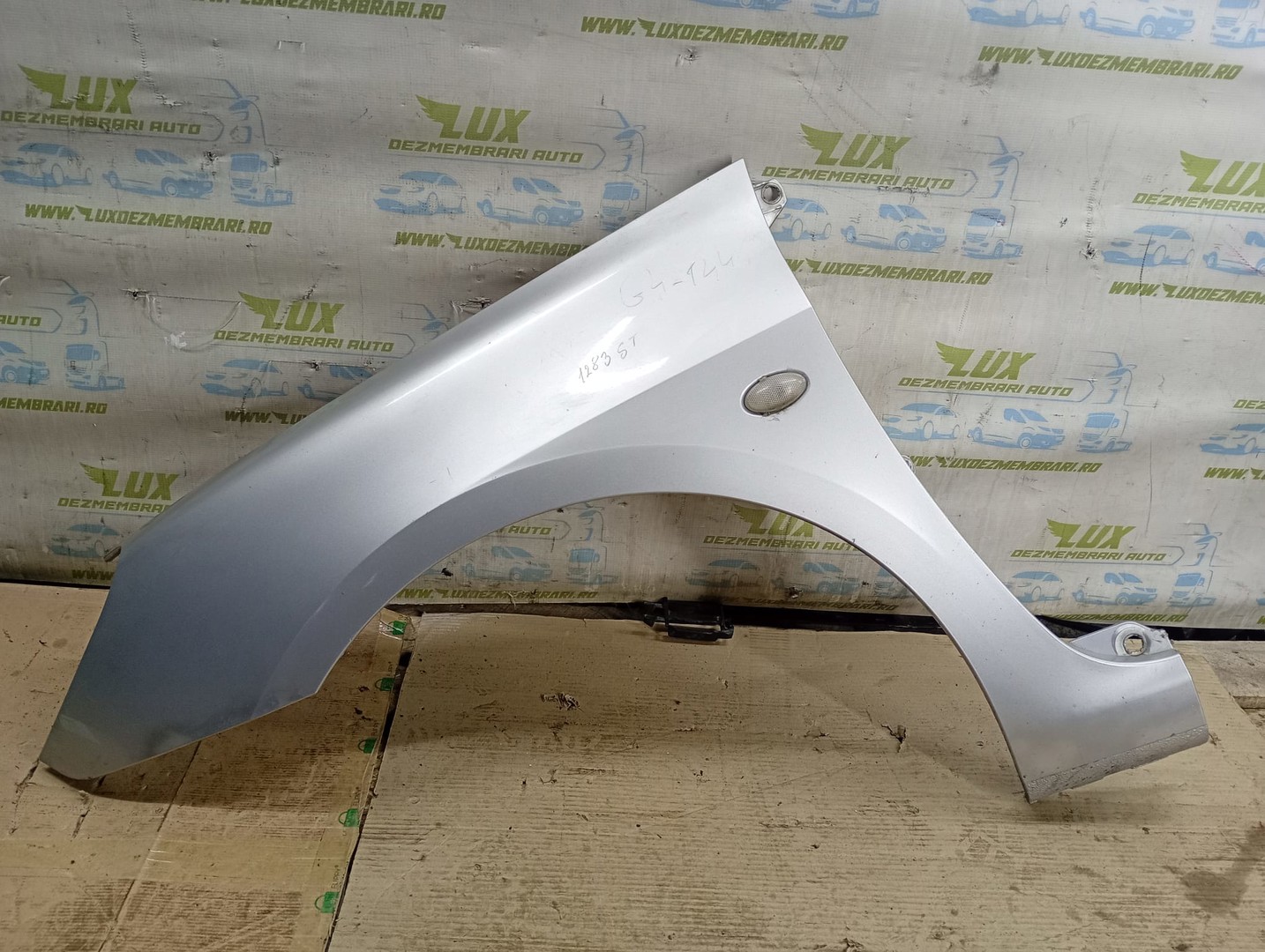 Aripa stanga fata Peugeot 307 1 (2001 - 2005)