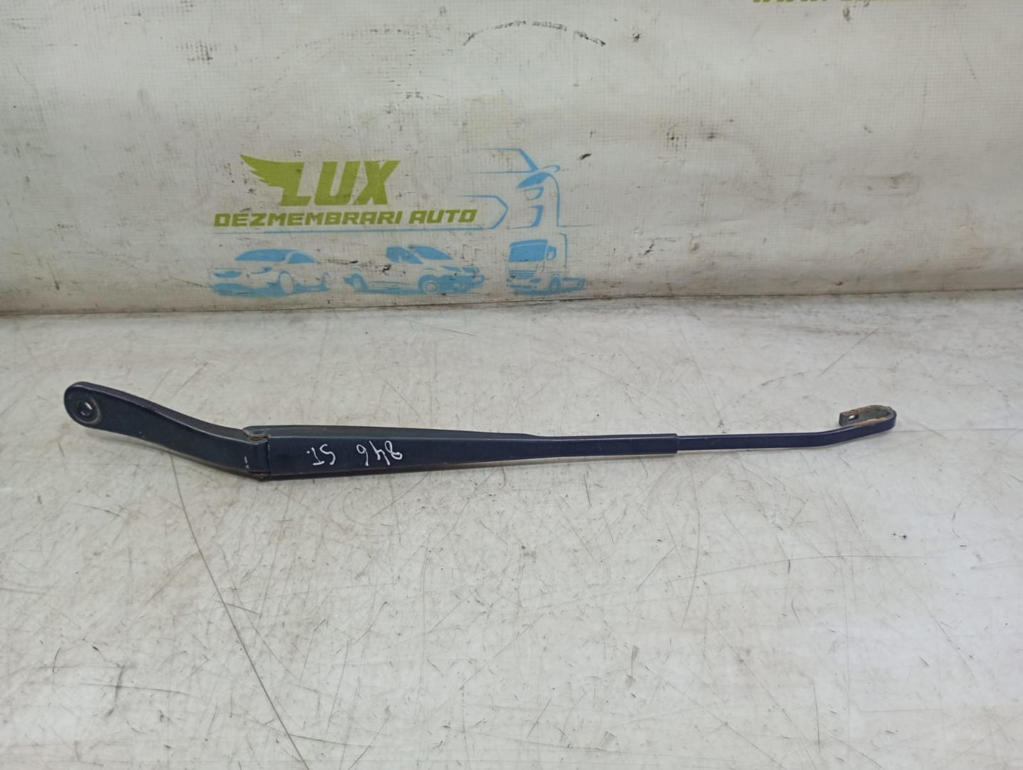 Brat stergator parbriz stanga 288817099r Dacia Duster 1 (facelift) (2013 - 2017)