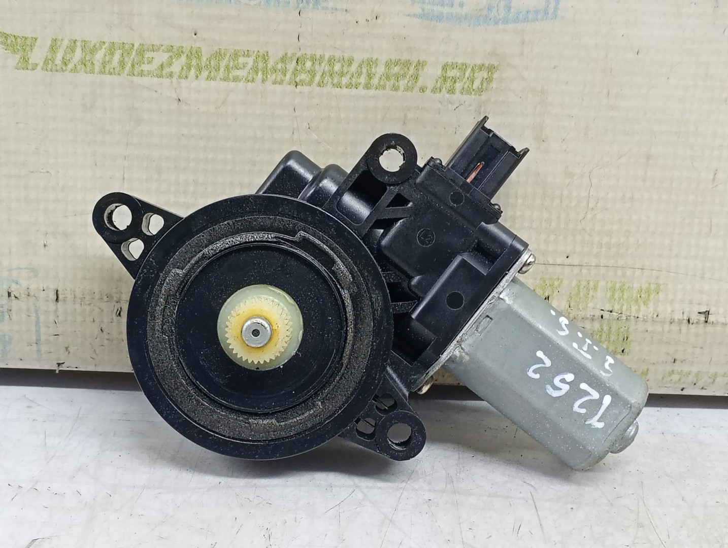 Motoras geam stanga spate D6515958X Mazda 6 GH (2007 - 2012)