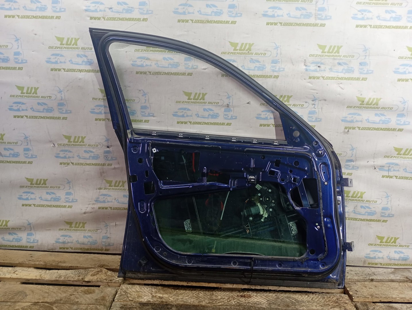 Usa stanga fata BMW Seria 5 E60/E61 (2003 - 2007)