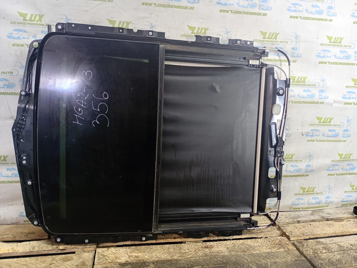 Trapa panoramica BMW Seria 5 F07 (2009 - 2013)