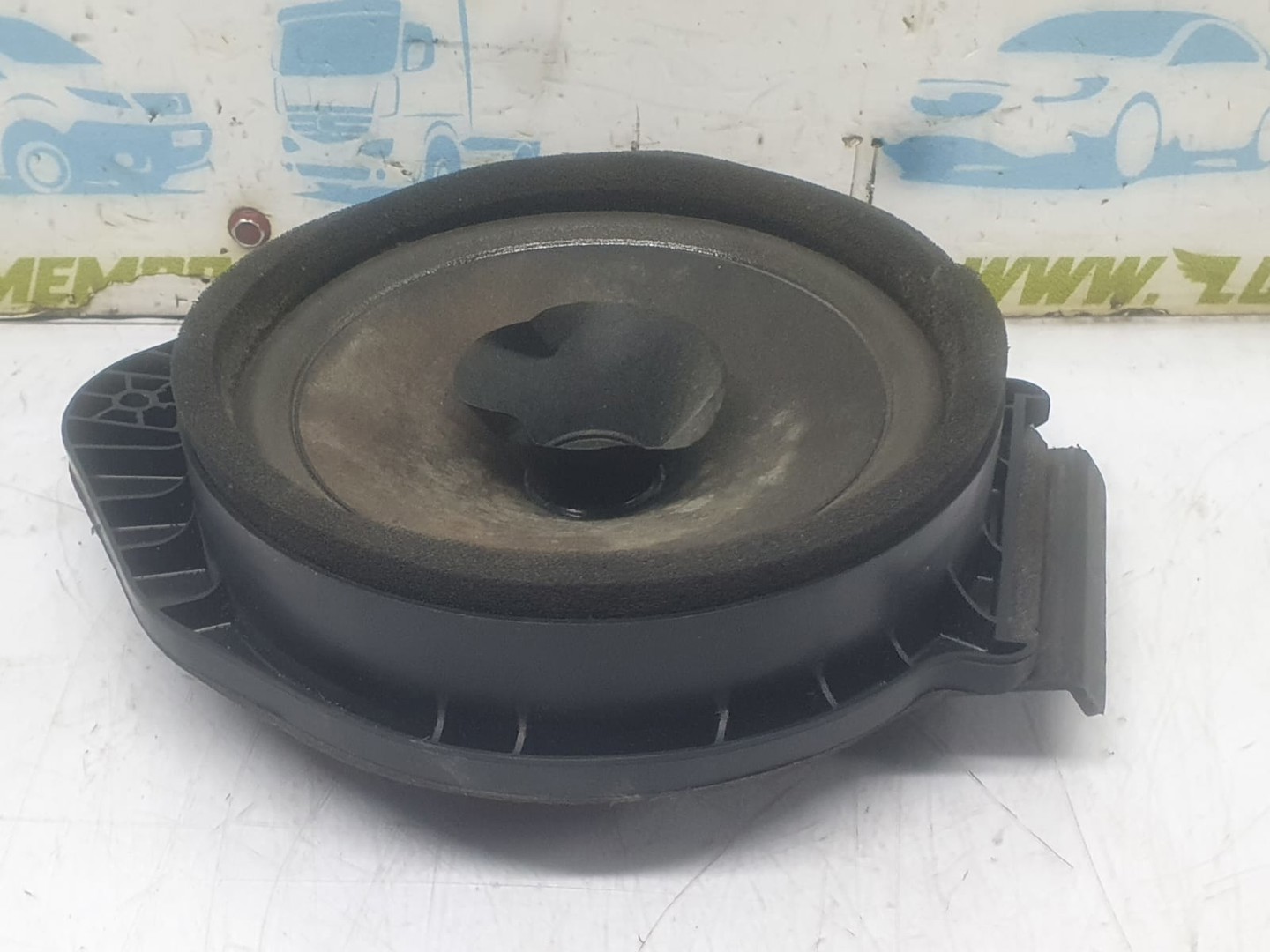 Boxa difuzor Opel Astra J (2009 - 2012)