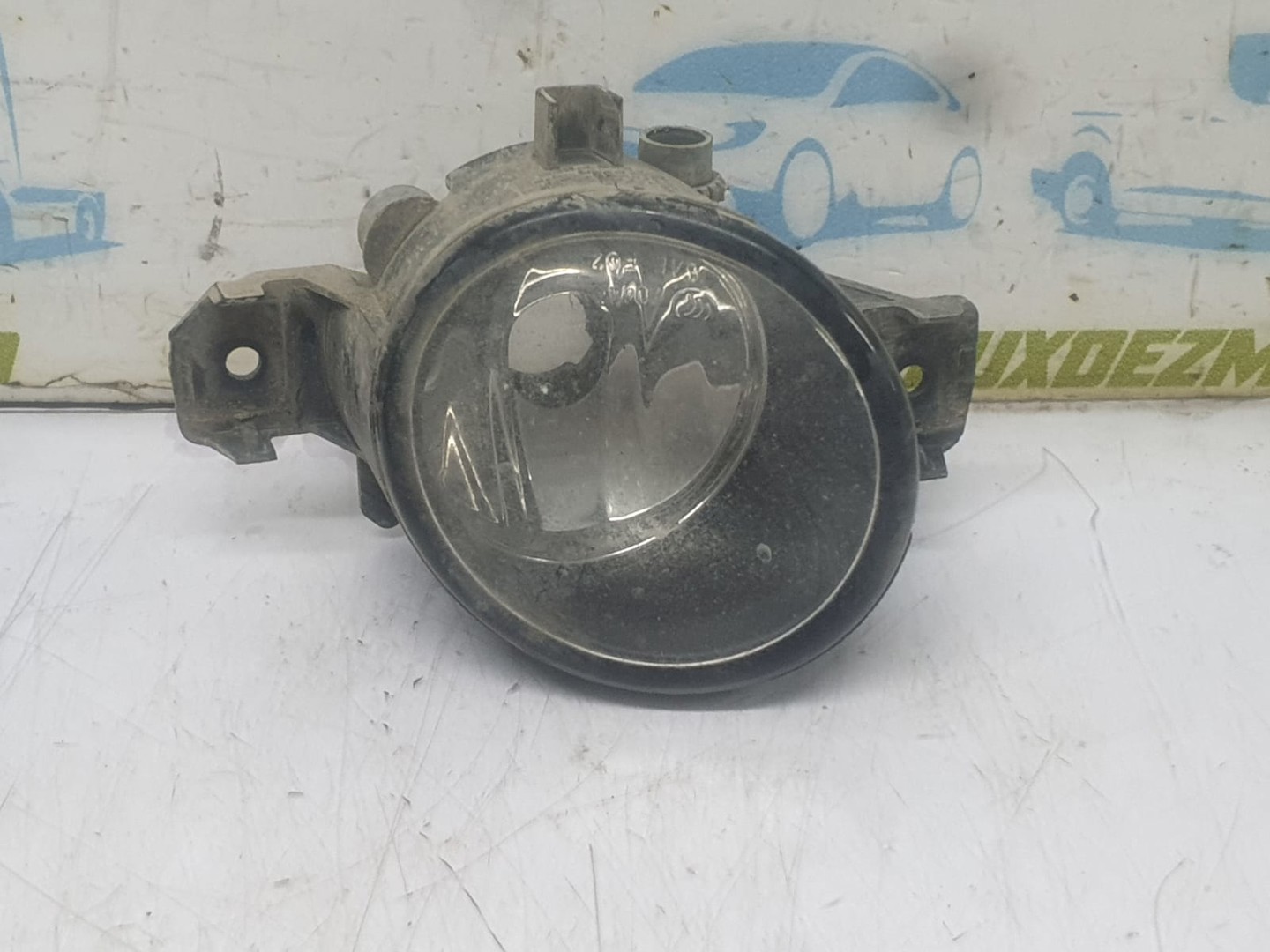 Proiector ceata stanga 261558990A Nissan Qashqai 1 J10 (facelift) (2010 - 2014)