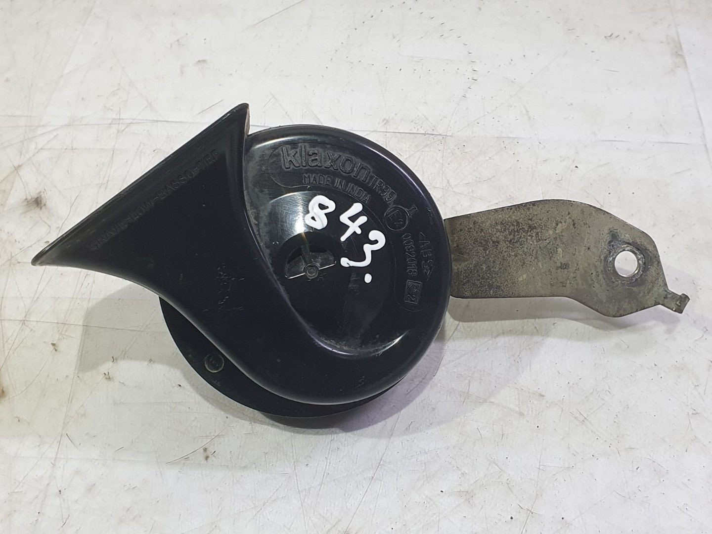 Claxon e20092018 Mazda 3 BK (2003 - 2006)
