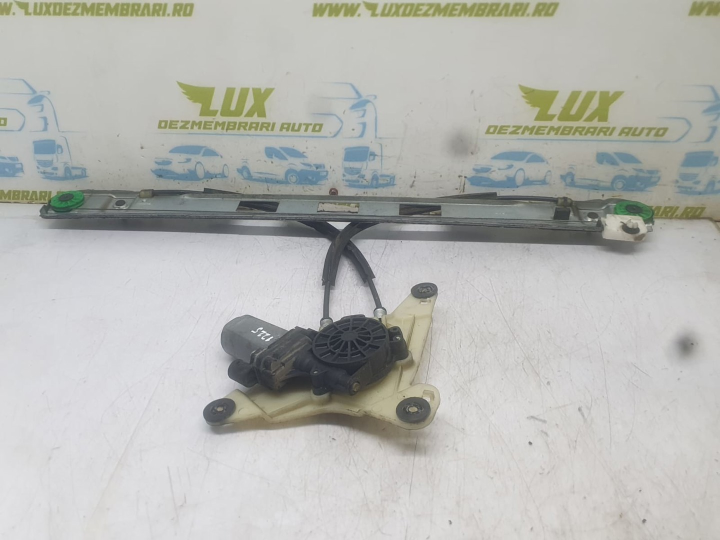 Macara geam dreapta fata 807200008R Opel Movano B (facelift) (2014 - 2019)