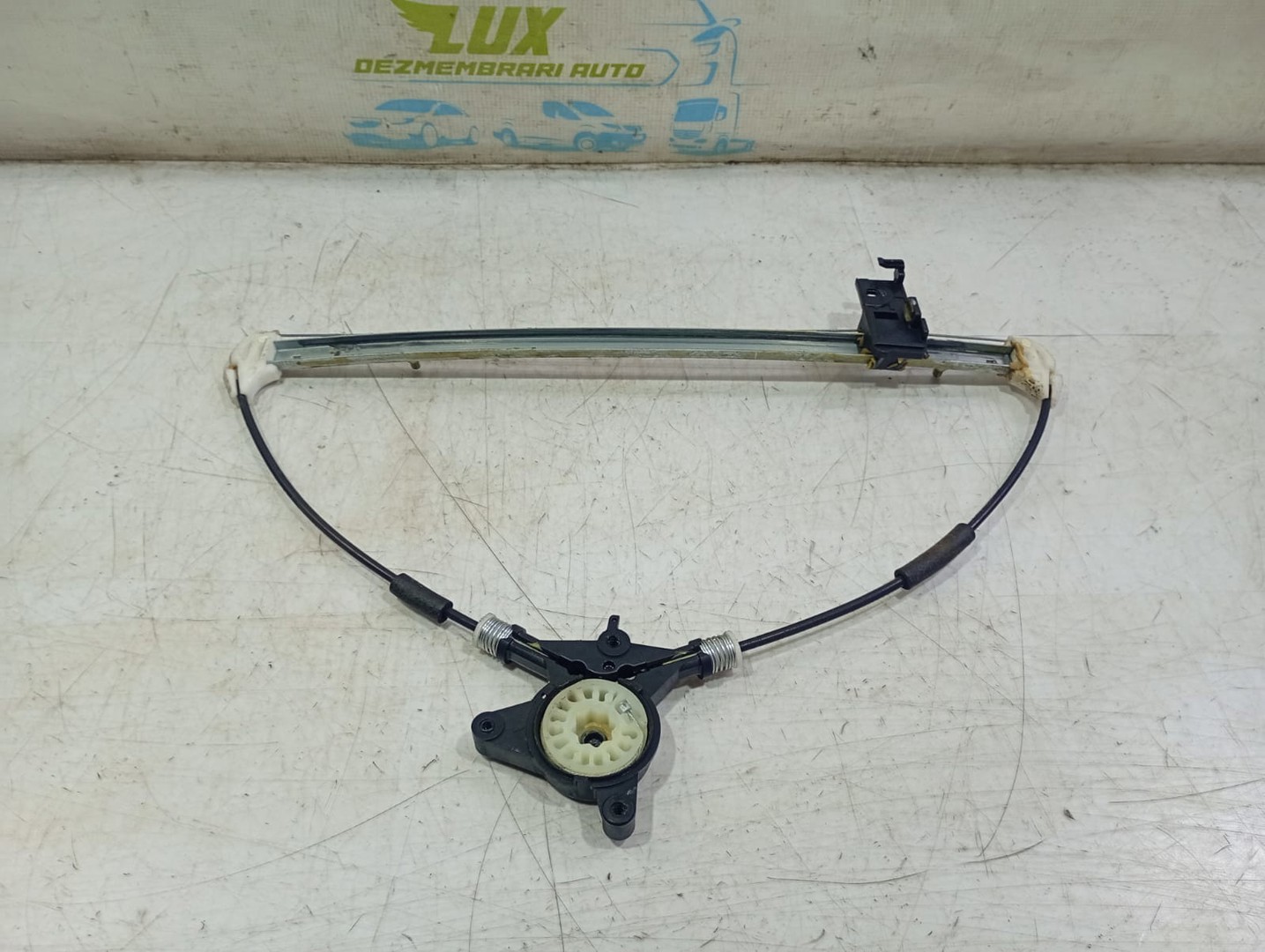 Macara geam stanga spate Mazda 3 BK (2003 - 2006)