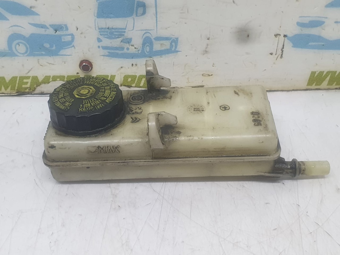 Vas lichid frana 0204224574 Peugeot 307 1 (2001 - 2005)