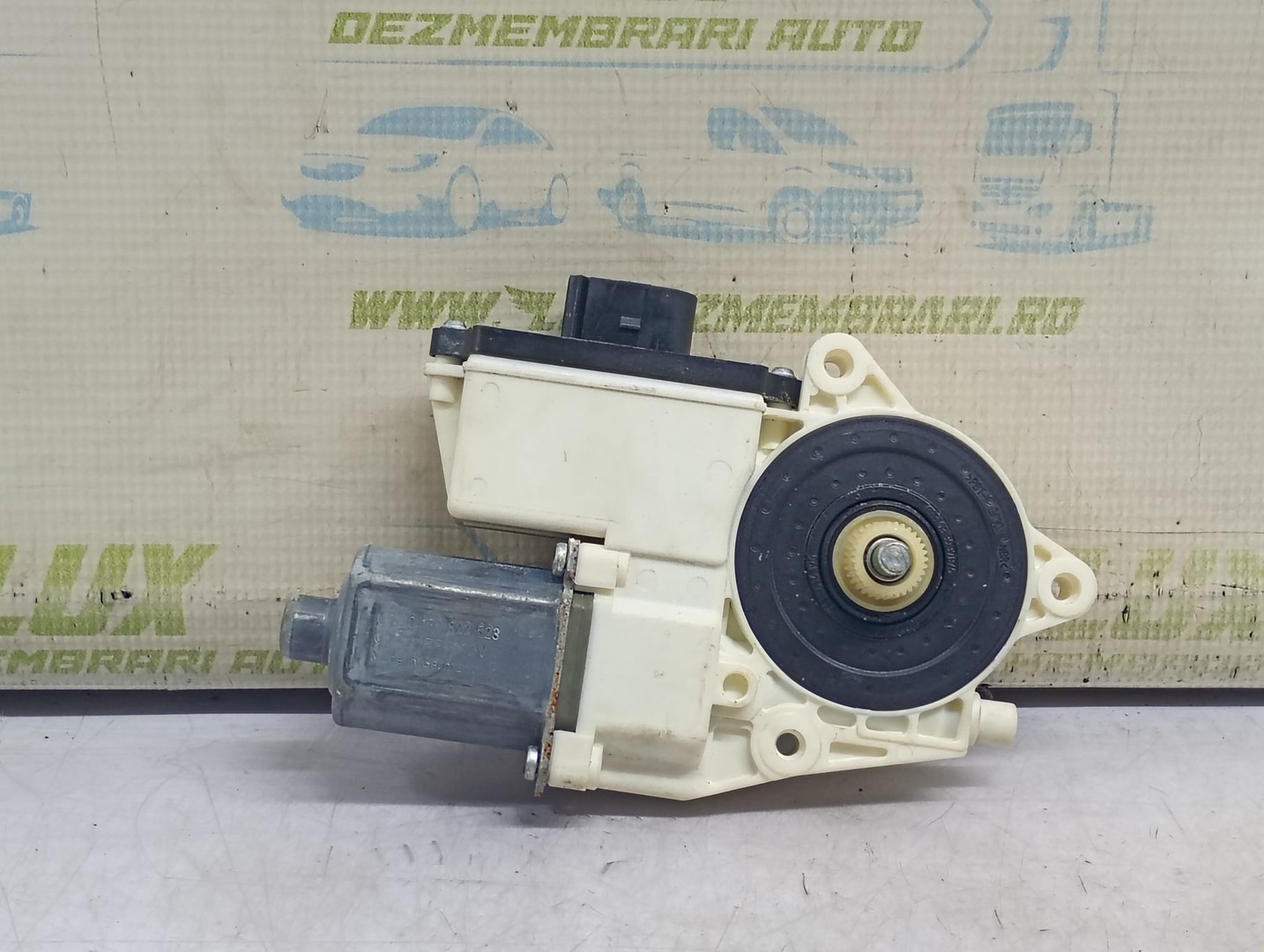 Motoras geam dreapta spate s007017316 BMW Seria 5 F07 (2009 - 2013)