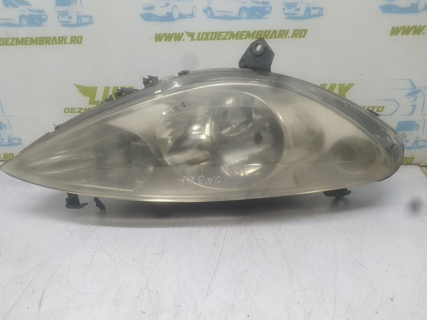 Far dreapta 17502A011A Peugeot 307 1 (2001 - 2005)