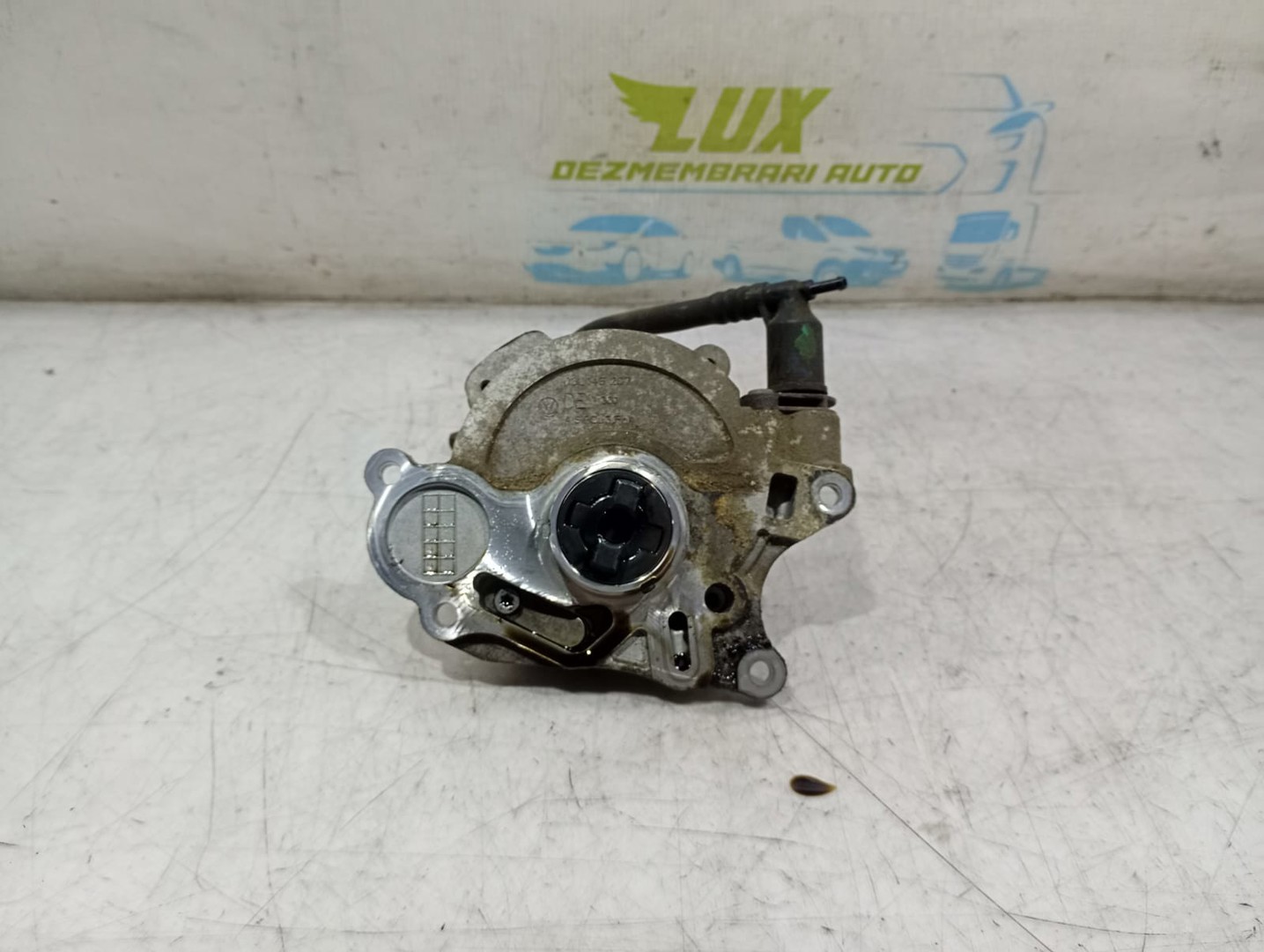 Pompa vacuum 03l100j Skoda Roomster 1 (5J) (facelift) (2010 - 2015)