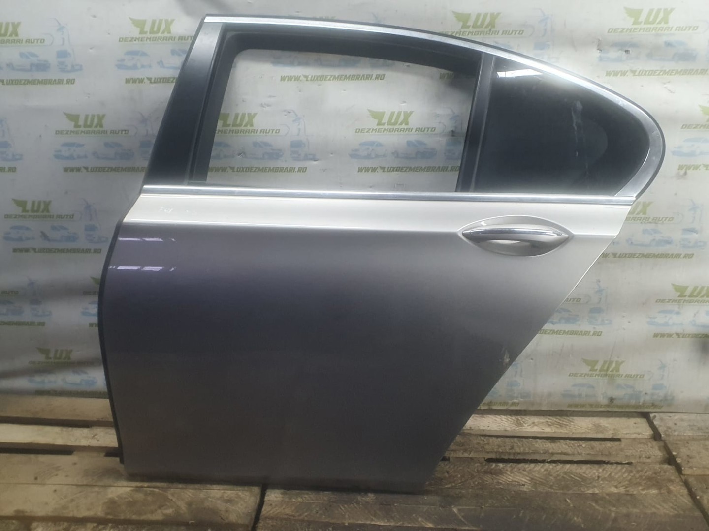 Usa stanga spate BMW Seria 7 F01/F02 (2008 - 2012)