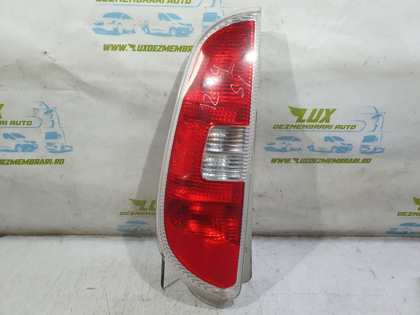 Stop stanga 5J7945111 Skoda Roomster 1 (5J) (facelift) (2010 - 2015)