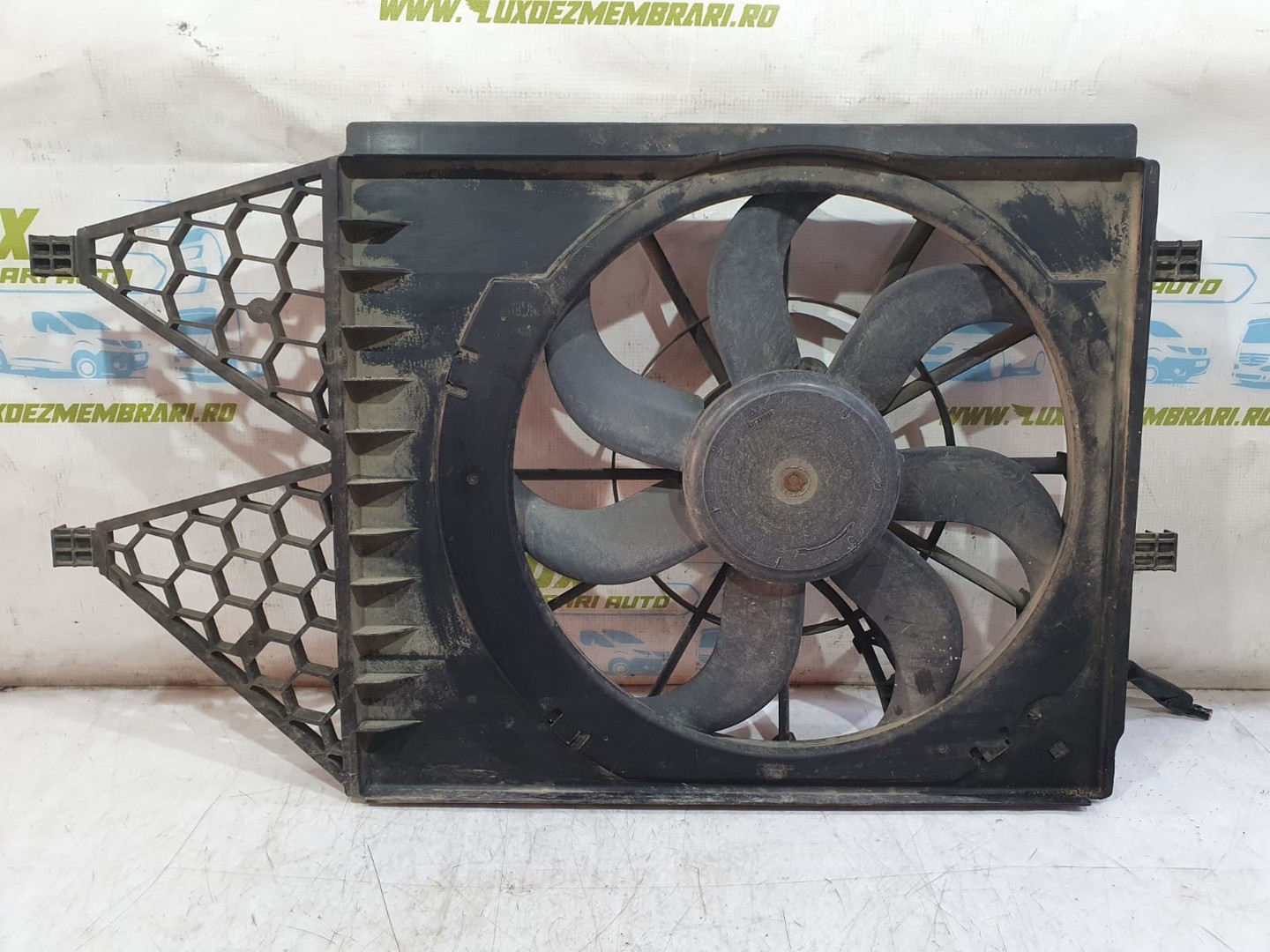 Electroventilator gmv 6r0121207a Skoda Roomster 1 (5J) (facelift) (2010 - 2015)