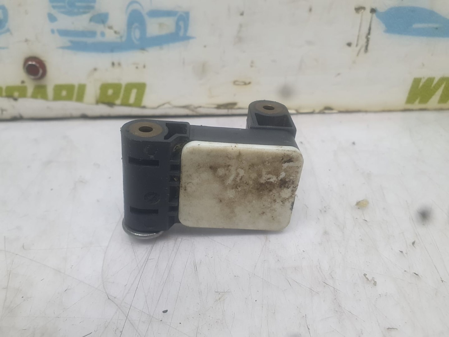 Senzor impact 0285003900 BMW Seria 3 E90 (2004 - 2010)