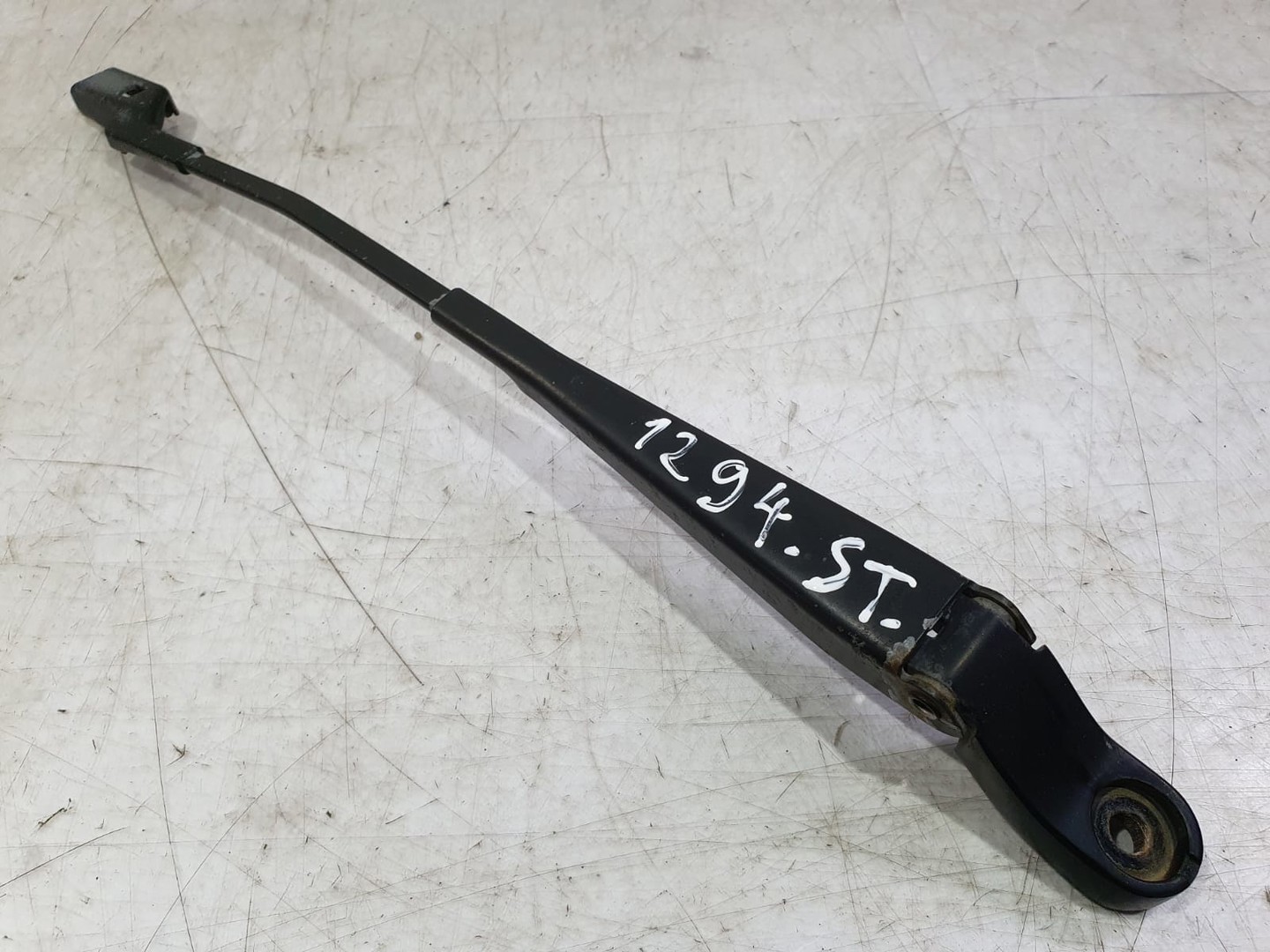 Brat stergator parbriz stanga 5J1955409c Skoda Roomster 1 (5J) (facelift) (2010 - 2015)