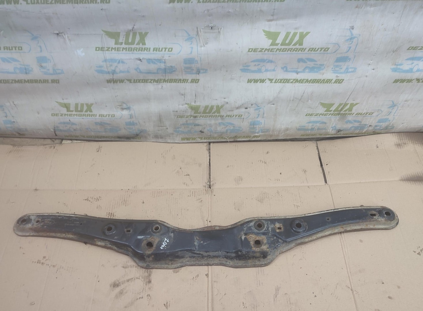 Armatura bara fata DV41-S10684-BB Ford Kuga 2 (2013 - 2020)
