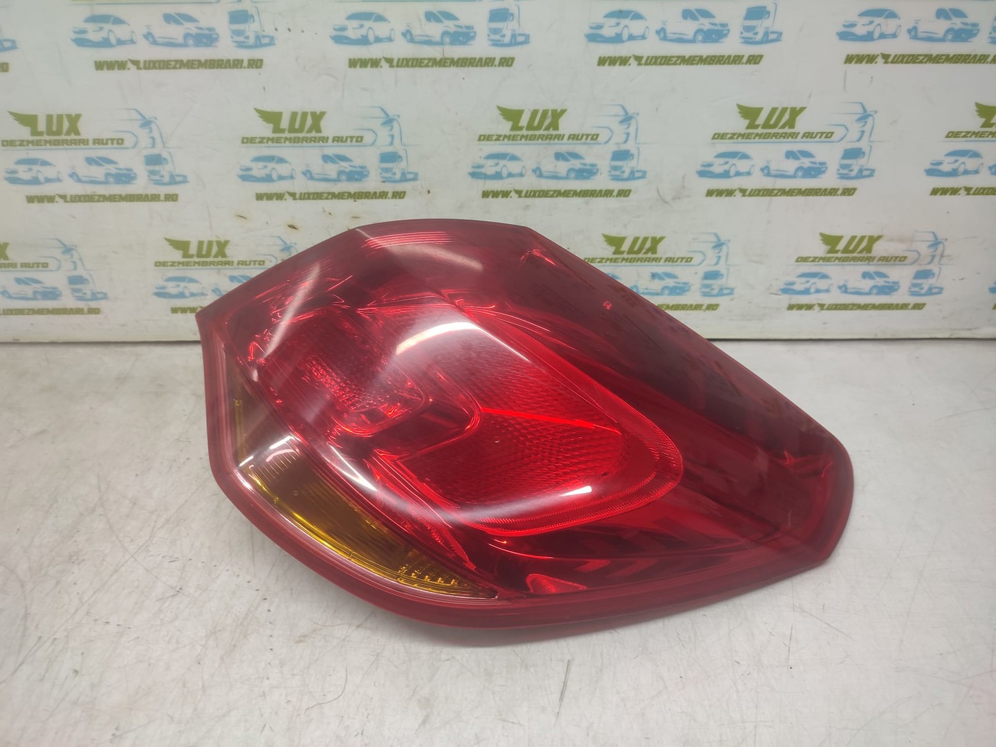 Stop dreapta 1090098 Opel Astra J (2009 - 2012)