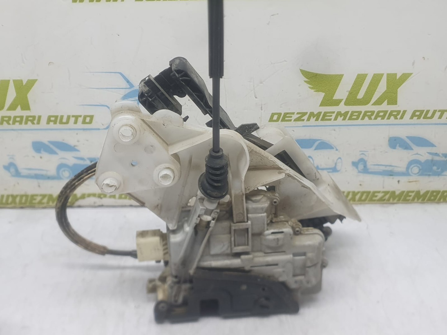 Broasca dreapta spate 3C4839016A Volkswagen Passat B7 (2010 - 2015)