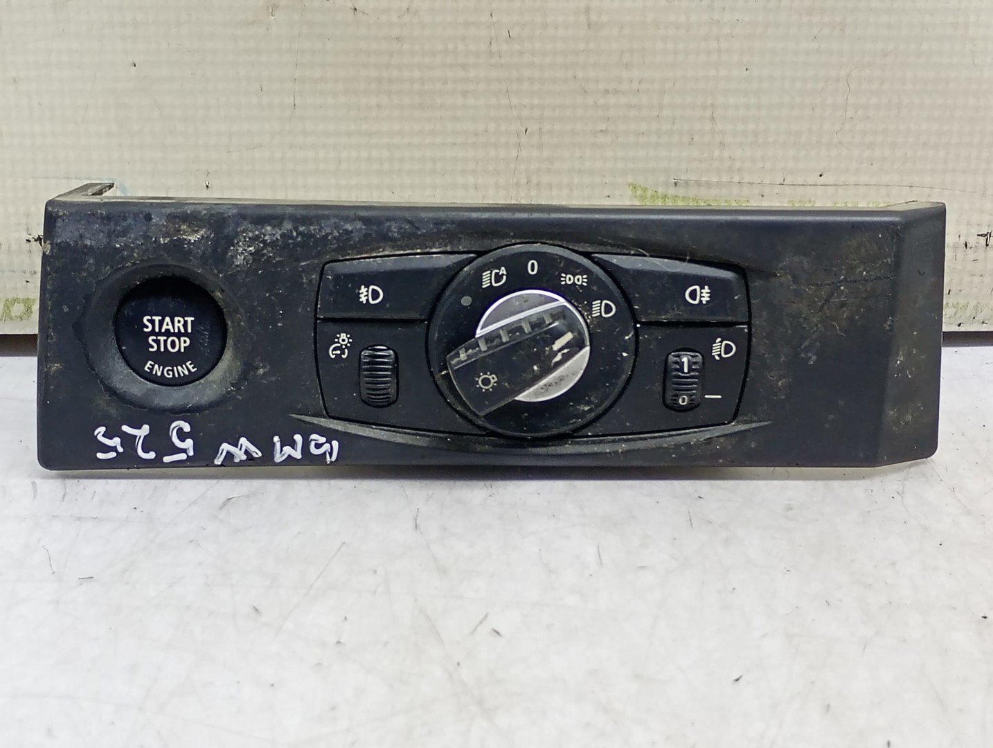 Bloc lumini 913472501 33295101 BMW Seria 5 E60/E61 (2003 - 2007)