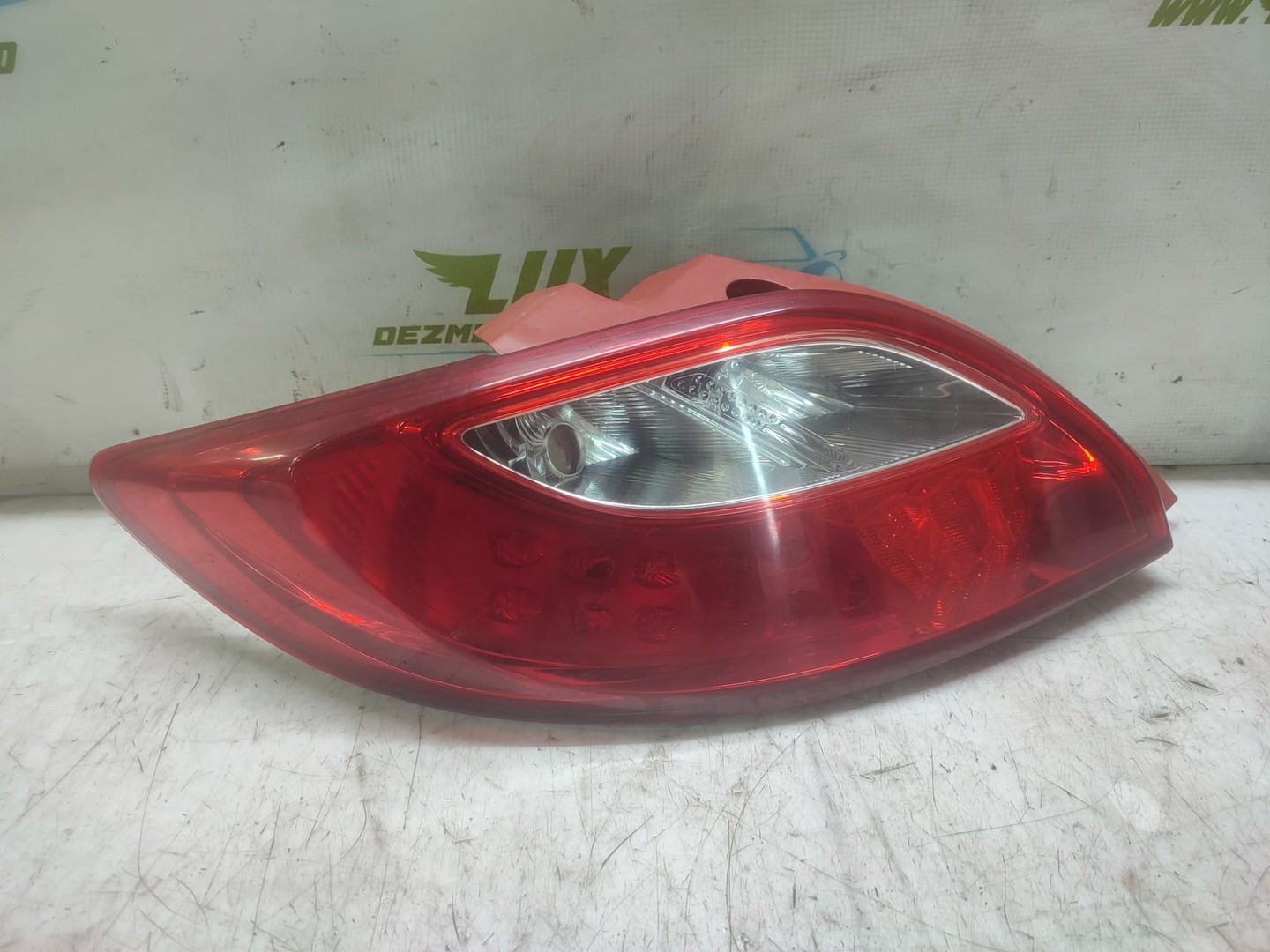 Stop stanga haion D65151160 Mazda 2 DE (2007 - 2010)