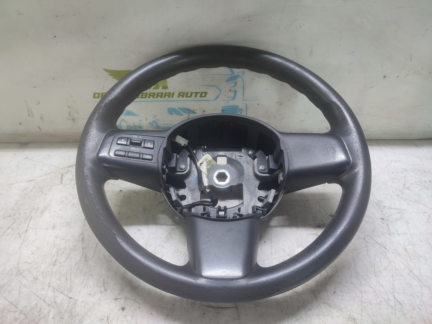 Volan in 3 spite cu comenzi K0273 Mazda 2 DE (2007 - 2010)