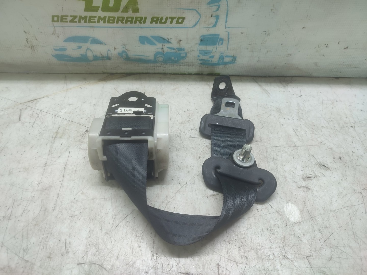 Centura siguranta dreapta spate Mazda 2 DE (2007 - 2010)