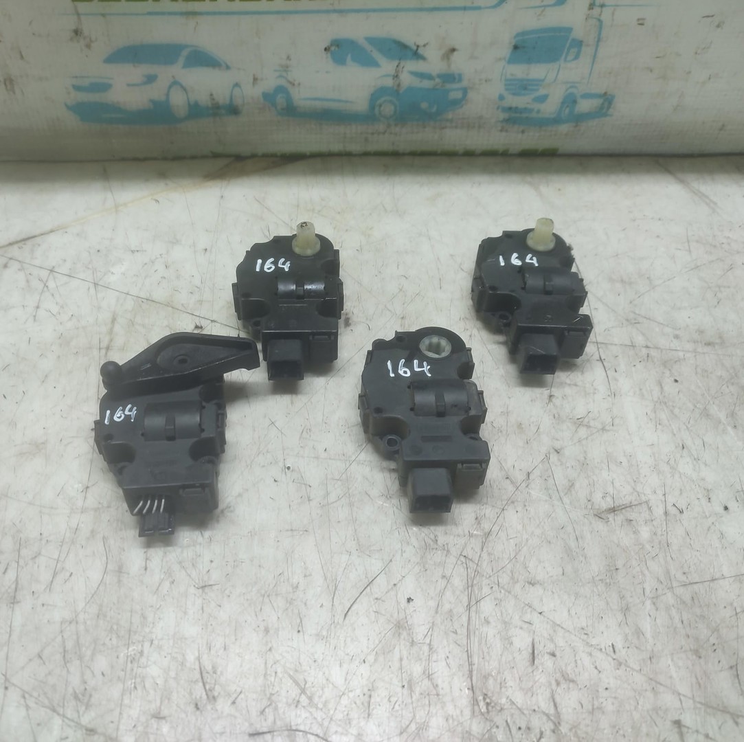 Motoras clapeta mixaj aer 410475520 Volkswagen Touareg 2 (7P) (2010 - 2014)