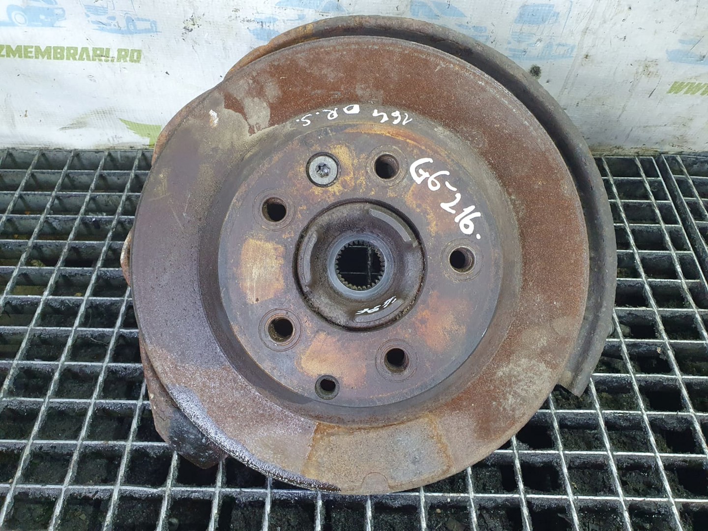 Fuzeta dreapta spate Volkswagen Touareg 2 (7P) (2010 - 2014)