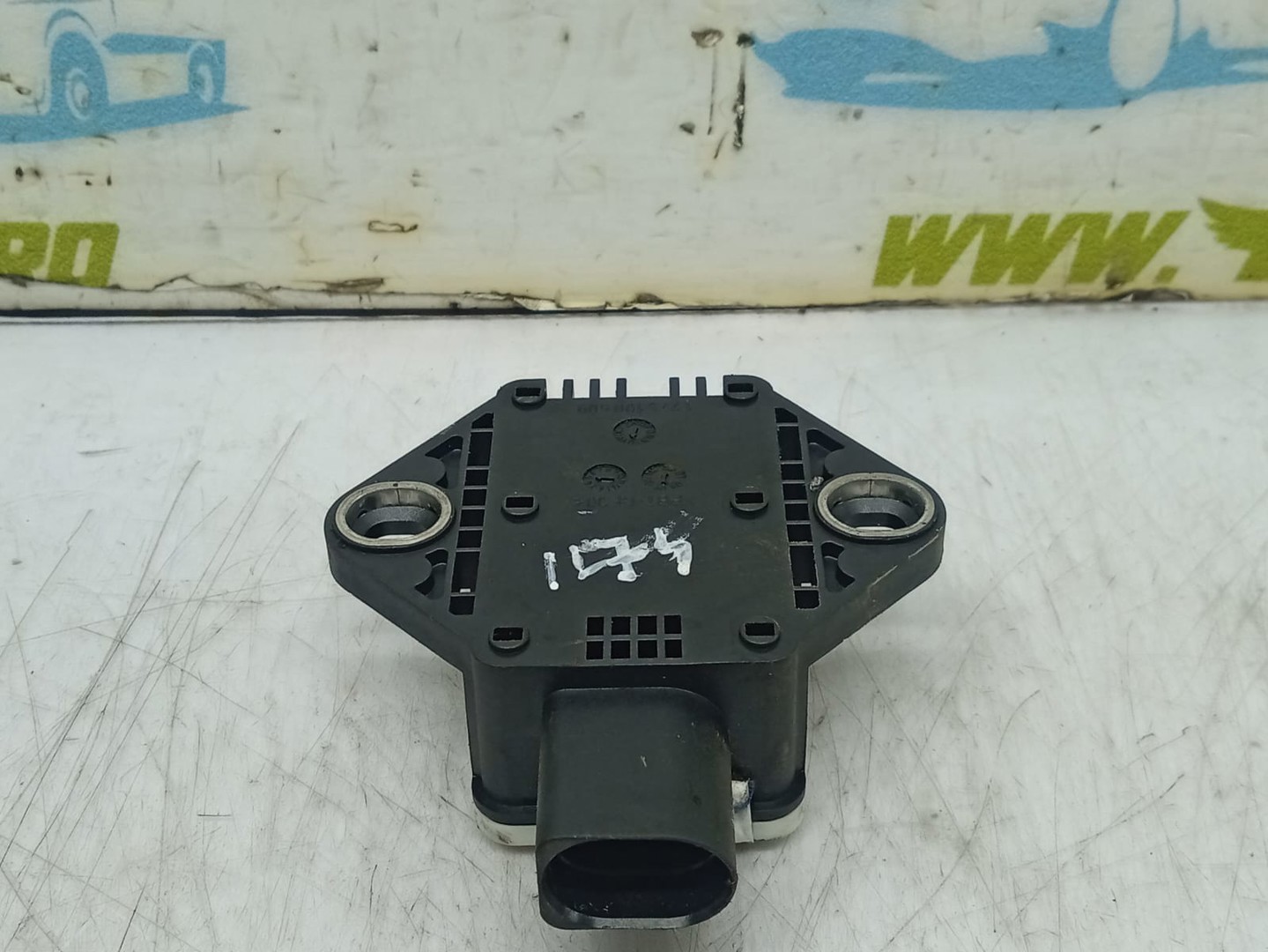 Senzor ESP 8E0907637 Audi A4 B7 (2004 - 2008)
