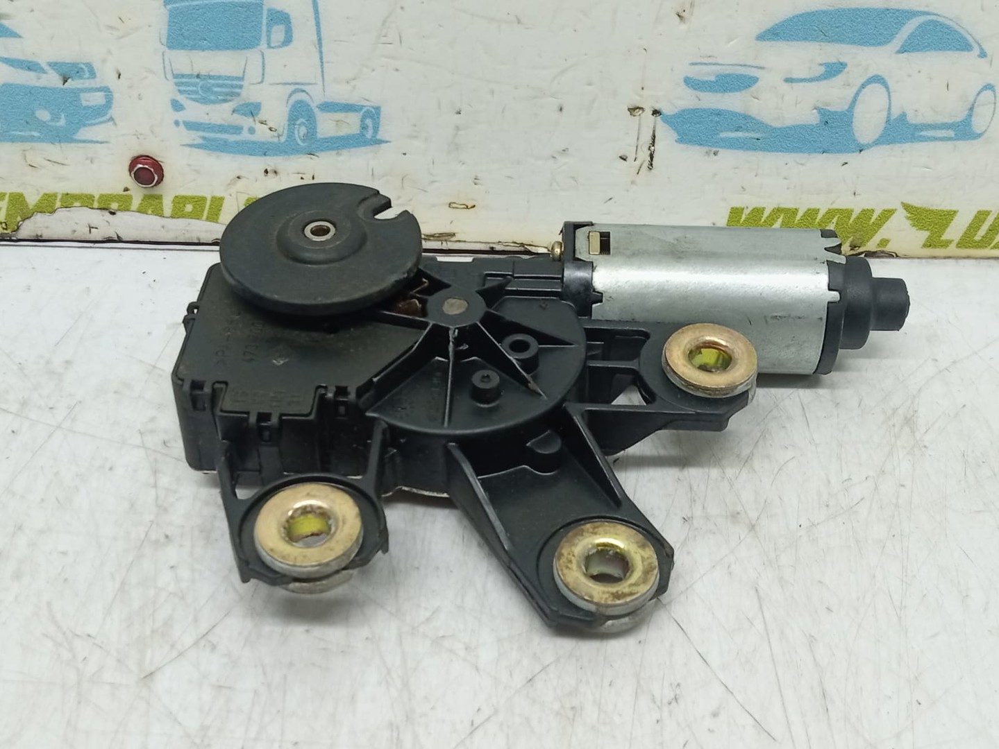 Motoras stergator haion 7l09557128 Volkswagen Touareg 1 (7L) (2002 - 2007)