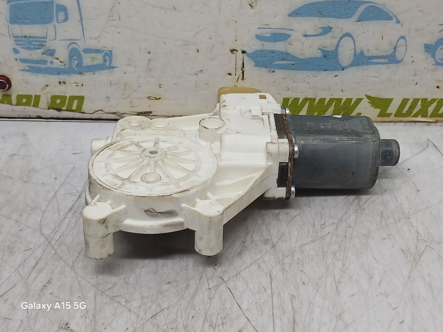 Motoras geam stanga fata 0130822514 BMW Seria 7 F01/F02 (2008 - 2012)