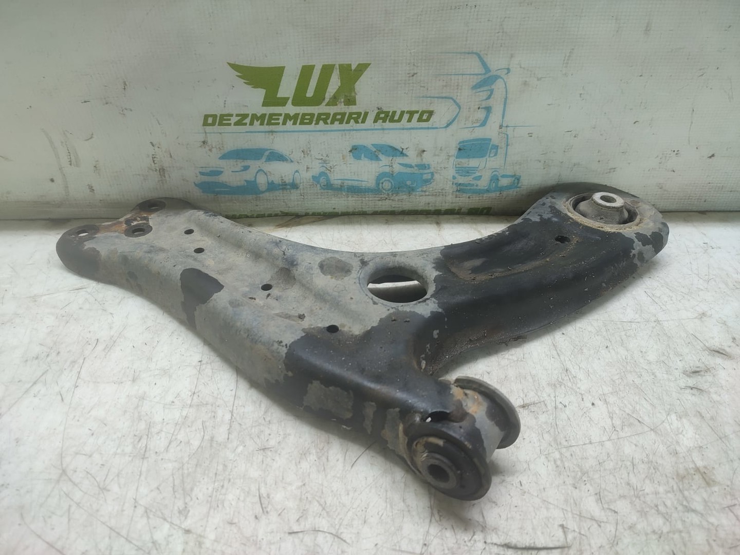 Brat suspensie dreapta fata Seat Ibiza 4 (6J) (2008 - 2012)
