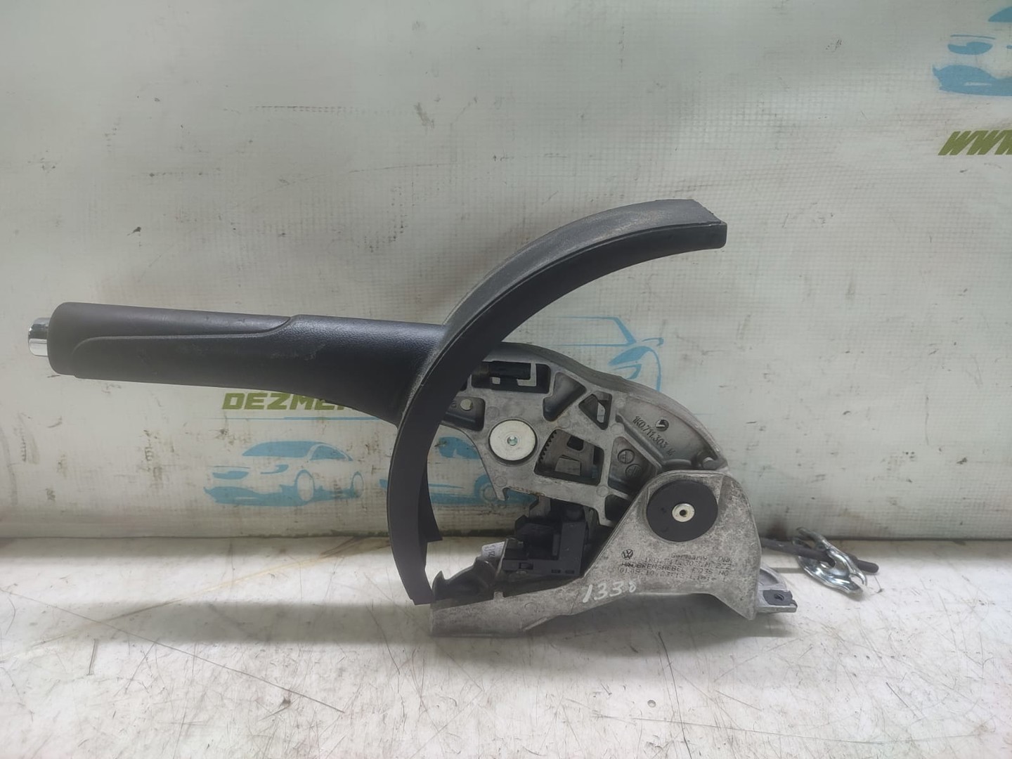 Maneta frana de mana 1K0711303M Seat Leon 2 (1P) (facelift) (2009 - 2012)