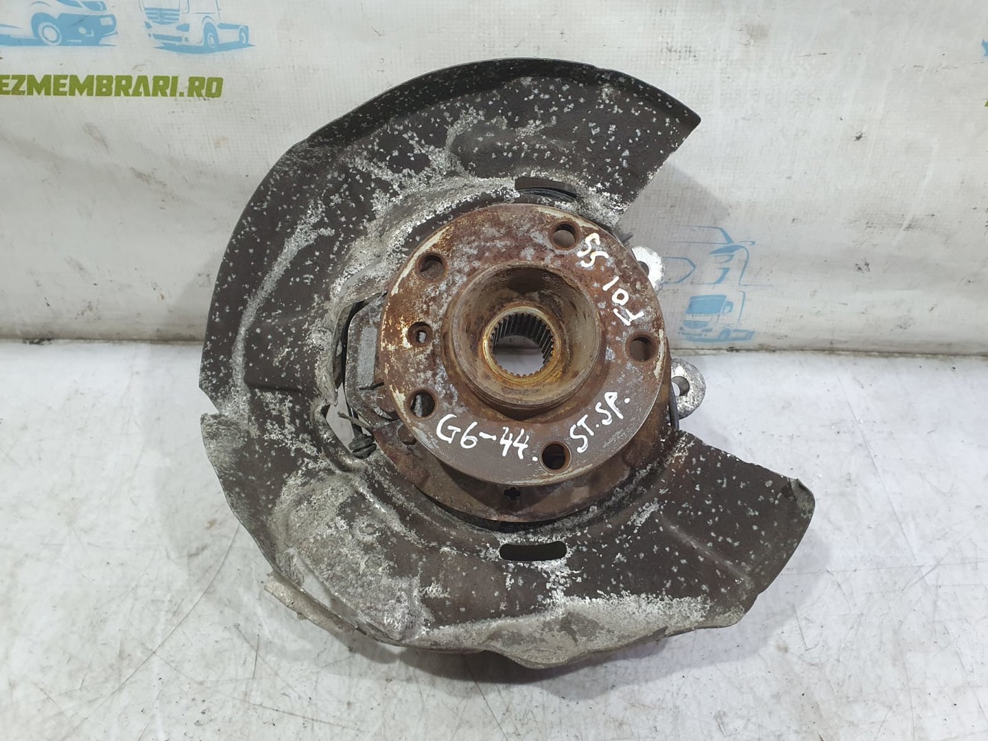 Fuzeta stanga spate 6775853 BMW Seria 7 F01/F02 (2008 - 2012)
