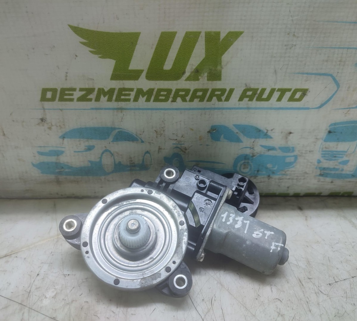 Motoras geam stanga fata BCJH5958X( Mazda CX-30 1 DM (2019 - 2023)