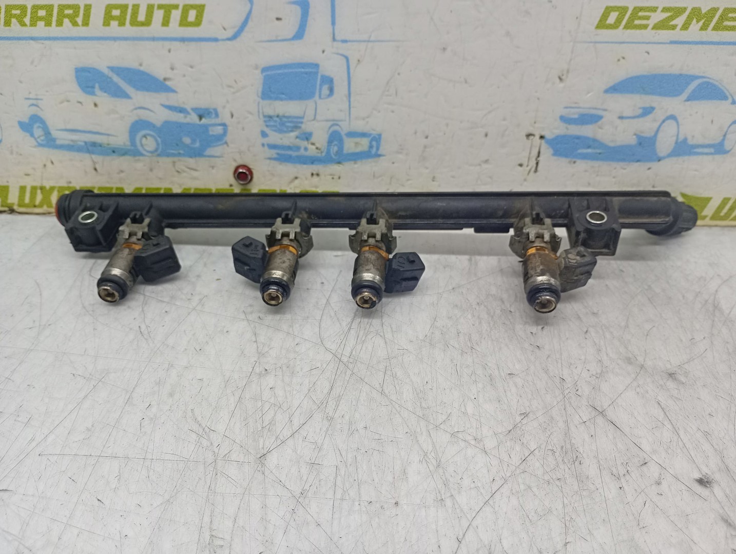 Rampa injectoare Citroen C4 1 (2004 - 2008)