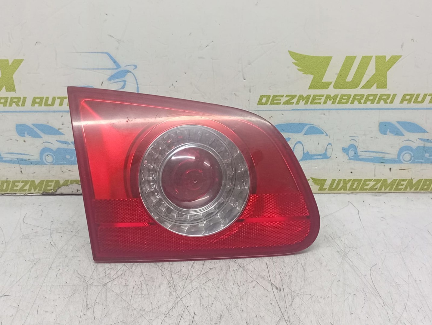 Stop stanga haion 3C9945093 Volkswagen Passat B6 (2005 - 2010)
