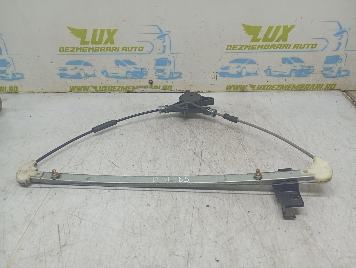 Macara geam dreapta spate Mazda 3 BK (2003 - 2006)