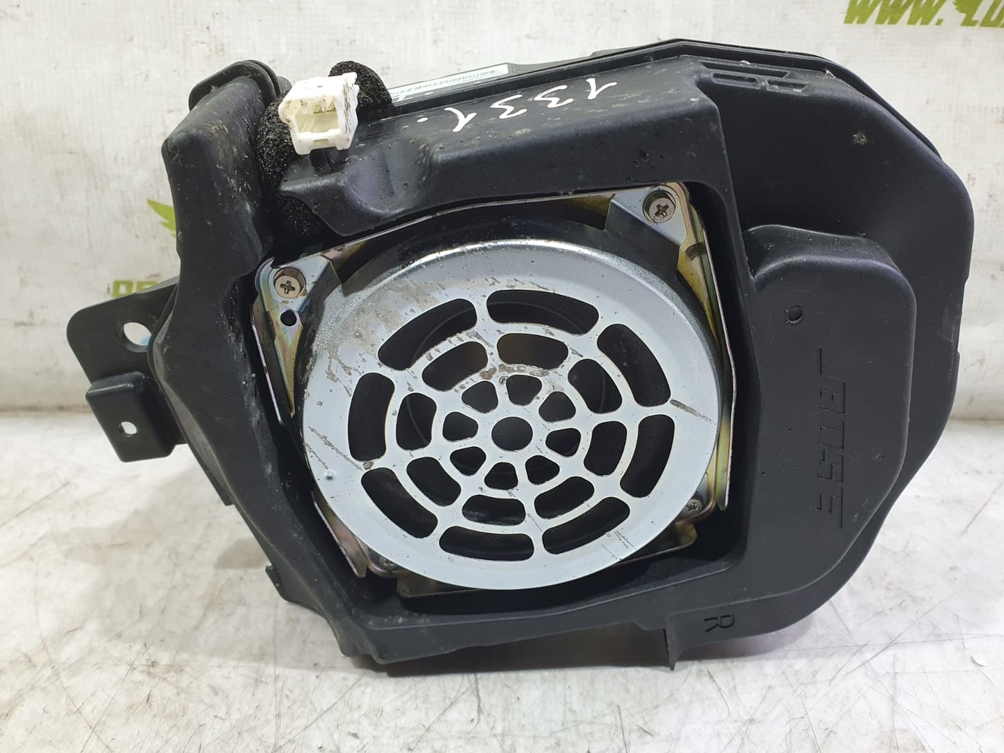 Subwoofer bdJd6696x Mazda CX-30 1 DM (2019 - 2023)
