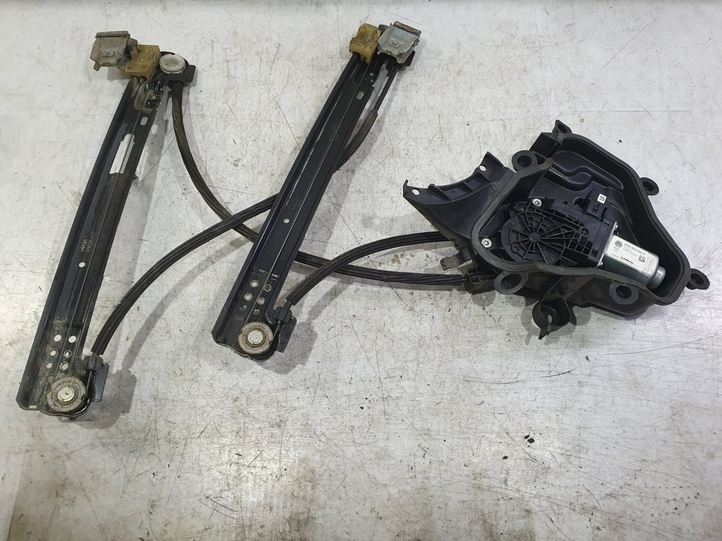 Macara geam dreapta fata 6J4837402d Seat Ibiza 4 (6J) (2008 - 2012)