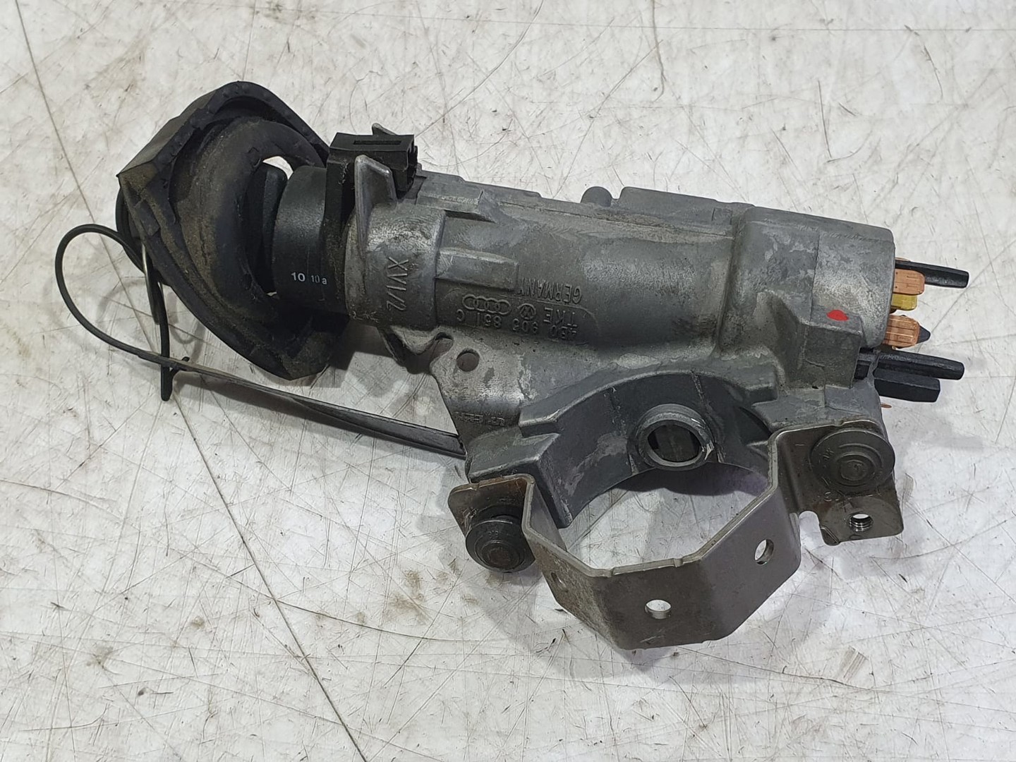 Contact cu cheie 4b0905851c Seat Ibiza 4 (6J) (2008 - 2012)