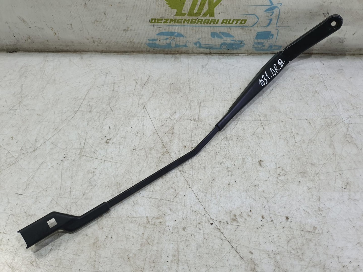 Brat stergator parbriz dreapta 6J1955410 Seat Ibiza 4 (6J) (2008 - 2012)
