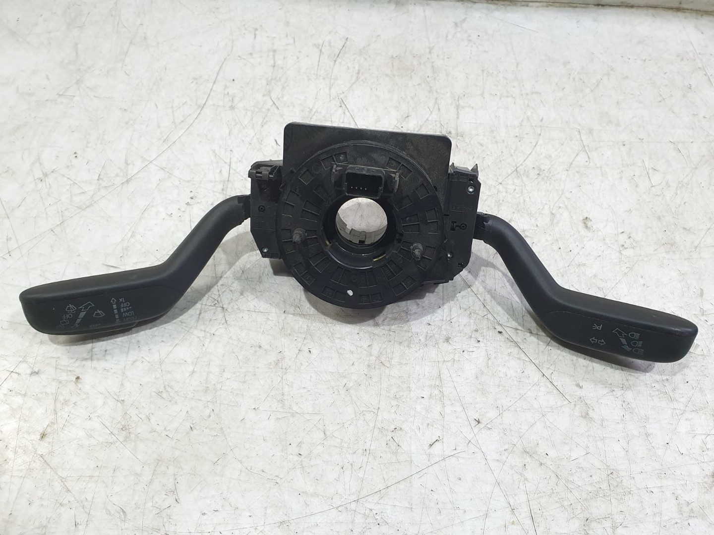 Ansamblu manete spira volan 7h0953503gb Seat Ibiza 4 (6J) (2008 - 2012)